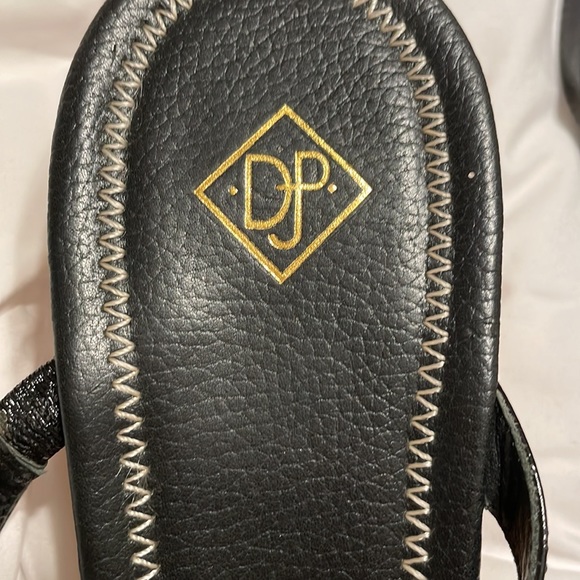 Donald J. Pliner wedge sandals - Picture 3 of 6